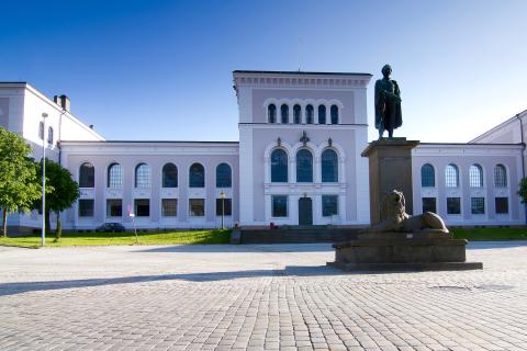 Бергенский университет - Universitetet i Bergen - 3