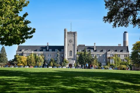 Университет Гуэлф - University of Guelph - 4