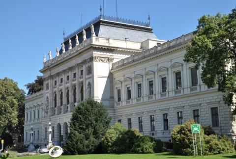 Университет Граца - Universität Graz