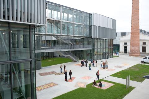 Университет прикладных наук Кремс - Fachhochschule Krems - 1