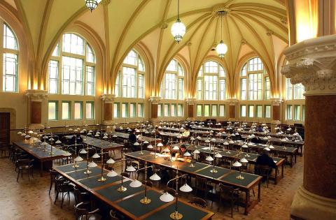 Будапештский университет технологии и экономики - Budapesti Műszaki és azdaságtudományi Egyetem - 3