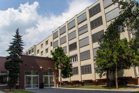 Университет Этвоша Лорана - Eötvös Loránd Tudományegyetem - 3