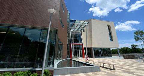 Университет Святого Сердца - Sacred Heart University - 2