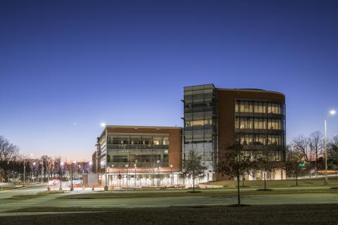 Университет Джорджа Мейсона - George Mason University - 2