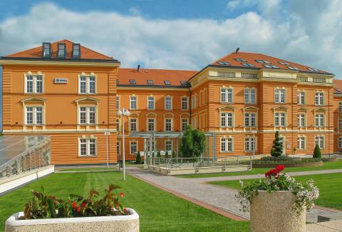 Университет Сечени Иштван - Széchenyi István Egyetem - 2