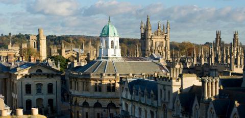 Oxford University Изображения – скачать бесплатно на Freepik