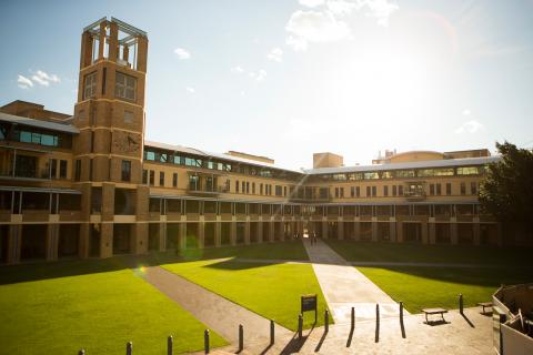 Университет Нового Южного Уэльса - University of New South Wales - 1