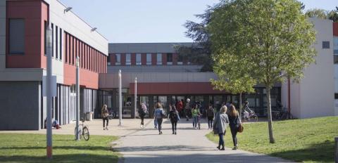 Университет Пуатье - Université de Poitiers - 3