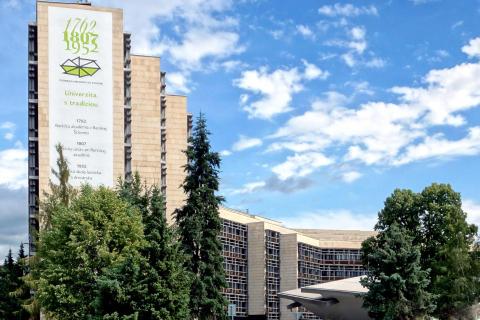 Технический университет в Зволене - Technická univerzita vo Zvolene - 2