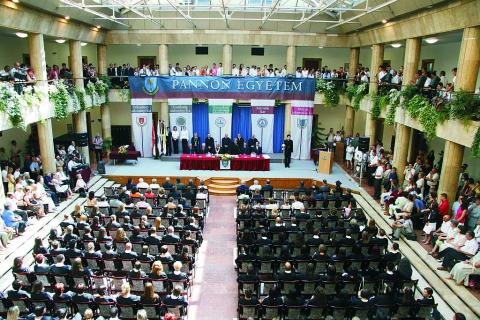Университет Паннон - Pannon Egyetem - 3