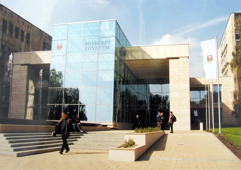 Университет Мишкольца - Miskolci Egyetem - 2