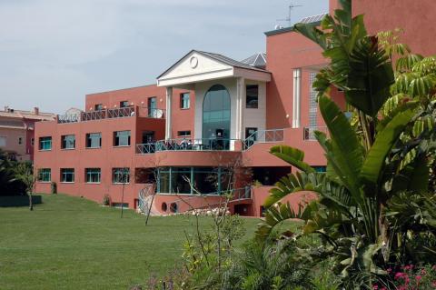 Швейцарская гостиничная школа Roches Marbella - Les Roches Marbella Swiss Hotel Management School - 5