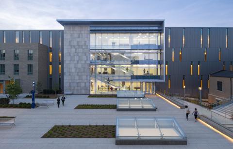 Американский университет - American University - 5