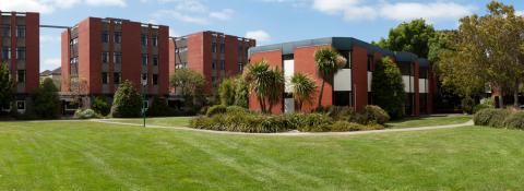 Университет Линкольна - Lincoln University - 3