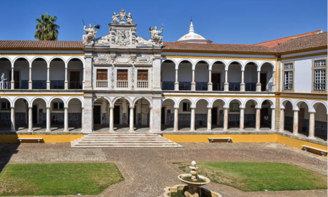 Университет Эворы - Universidade de Évora - 1