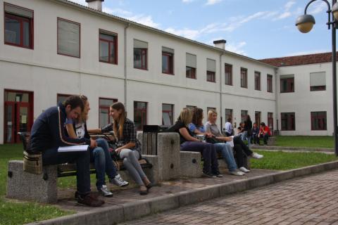 Университет Удине - Università degli Studi di Udine - 1