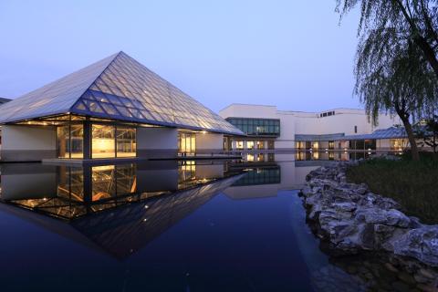 Китайско-европейская международная школа бизнеса - China Europe International Business School - 4