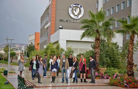 Ясарский университет - Yaşar University - 2