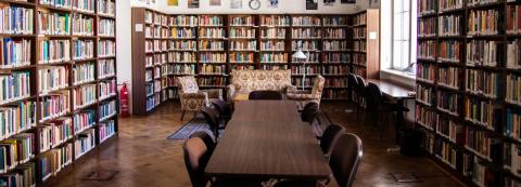 Англо-Американский университет - Anglo-American University - 3