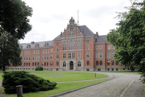 Университет Бундесвера в Мюнхене - Universität der Bundeswehr München - 4