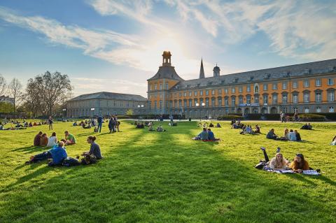 Бо́ннский университет - Rheinische Friedrich-Wilhelms-Universität Bonn - 1