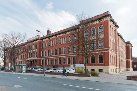 Университет Анхальта - Hochschule Anhalt - 2