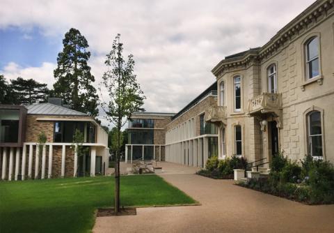 Колледж д'Овербрука - 2