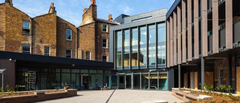 Лондонский университет Саут Бэнк - 4