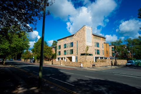 Колледж д'Овербрука - 3