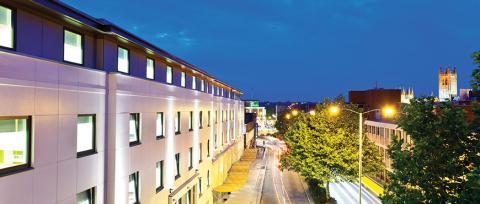 Кентерберийский университет Крайст-Черч 3