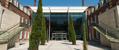 Университет Халла - 2