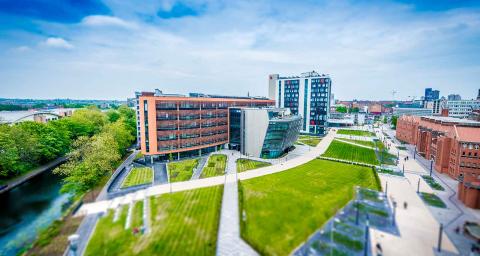 Университет Де Монтфорт - 4