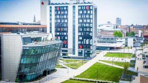 Университет Де Монтфорт - 5