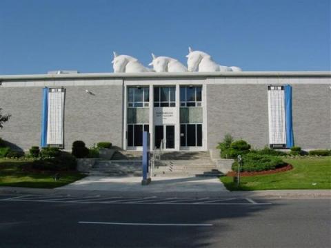 Йорквиллский университет - 5