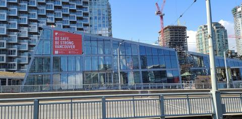 Университет Canada West  - 6