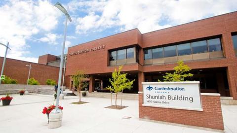 Колледж Конфедерации – 7