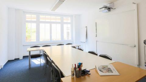 Языковые школы Alpadia - 2