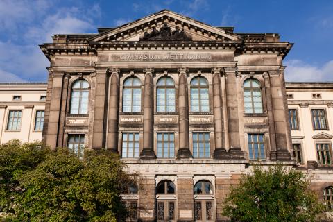 Дрезденская Высшая школа музыки - Hochschule für Musik Carl Maria von Weber Dresden