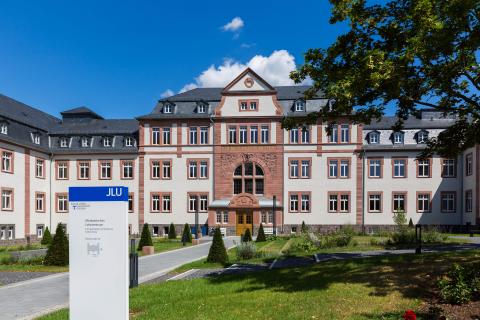 Гисенский университет - Justus-Liebig-Universität Gießen