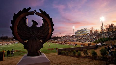 Университет Илона – Elon University