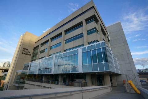 Колледж Bow Valley – Bow Valley College