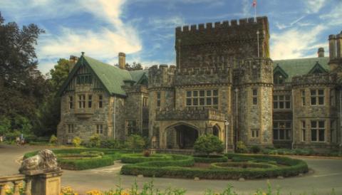 Университет Ройал-Роудс – Royal Roads University