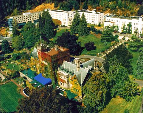 Университет Ройал-Роудс – Royal Roads University