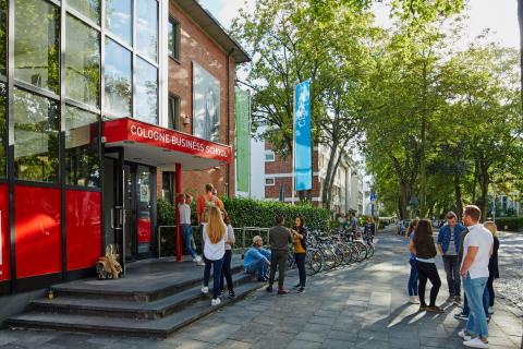 Международная бизнес-школа CBS - CBS International Business School