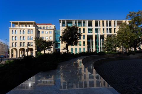 Познаньский университет экономики и бизнеса - Poznań University of Economics and Business - 3