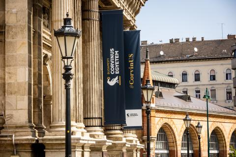 Университет Корвина в Будапеште - 8