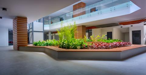 Международный университет Final - Final International University - 2