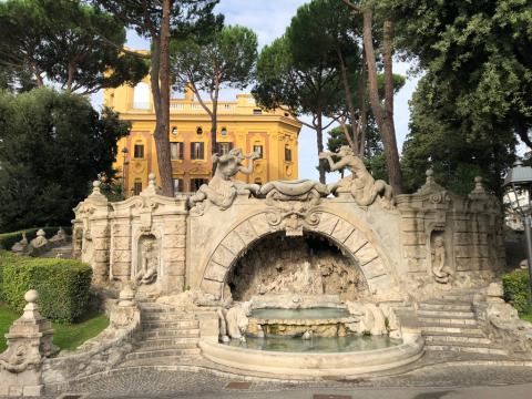 Университет Луисс Гвидо Карли -  Luiss Guido Carli - 2