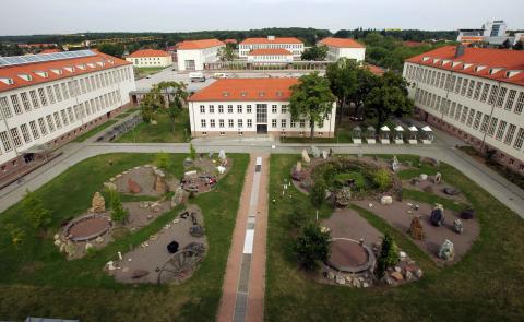 Орыс порно мұғалімі студентті азғырды