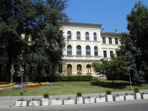 Великотырновский университет -  St. Cyril and St. Methodius University of Veliko Tarnovo - 1